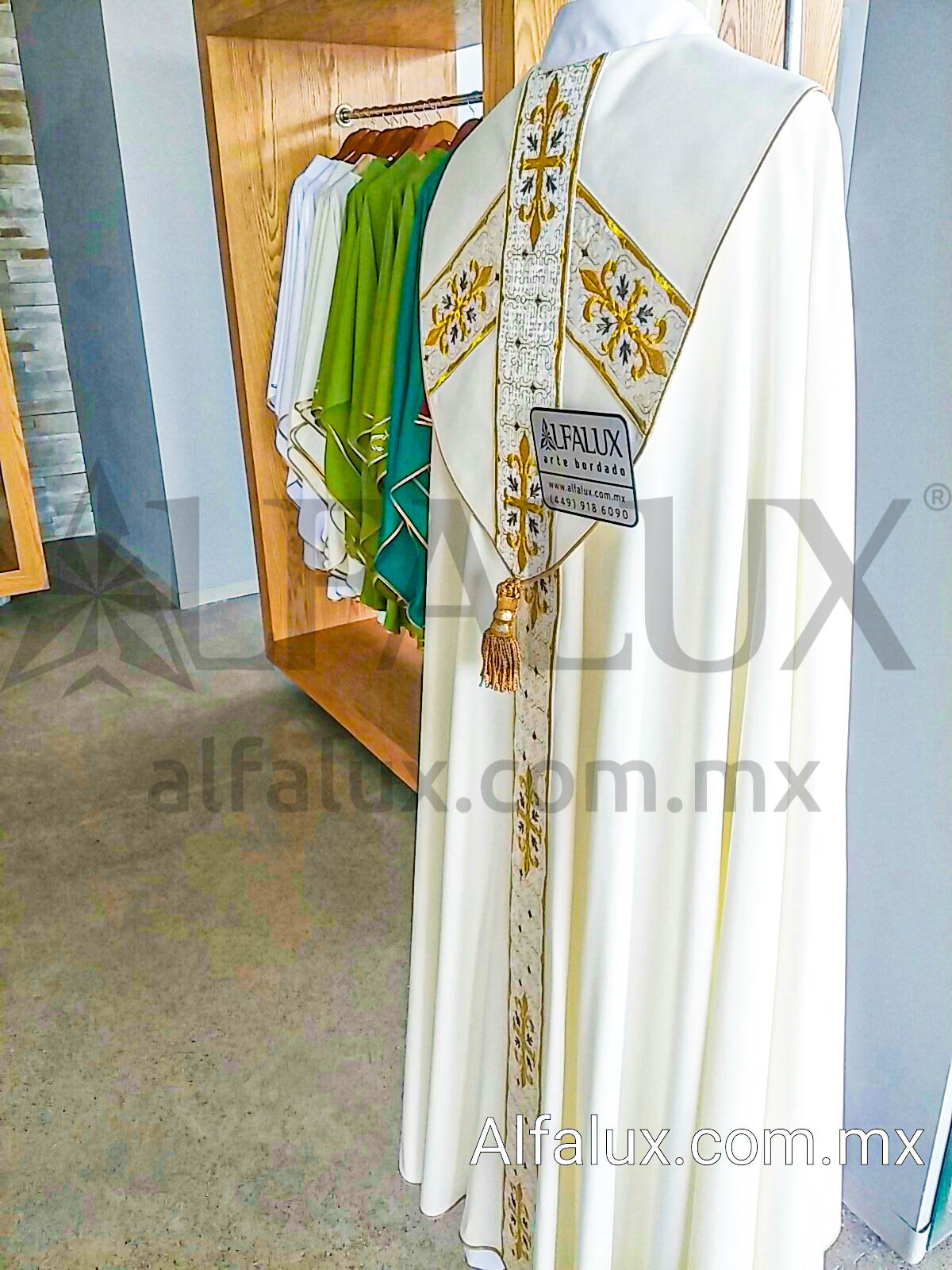 06 FLOR LIZ Capa 345